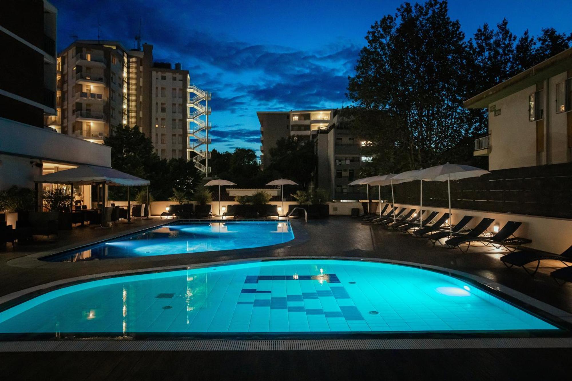 Hotel Leonardo Da Vinci Wellness Spa Bibione Eksteriør bilde