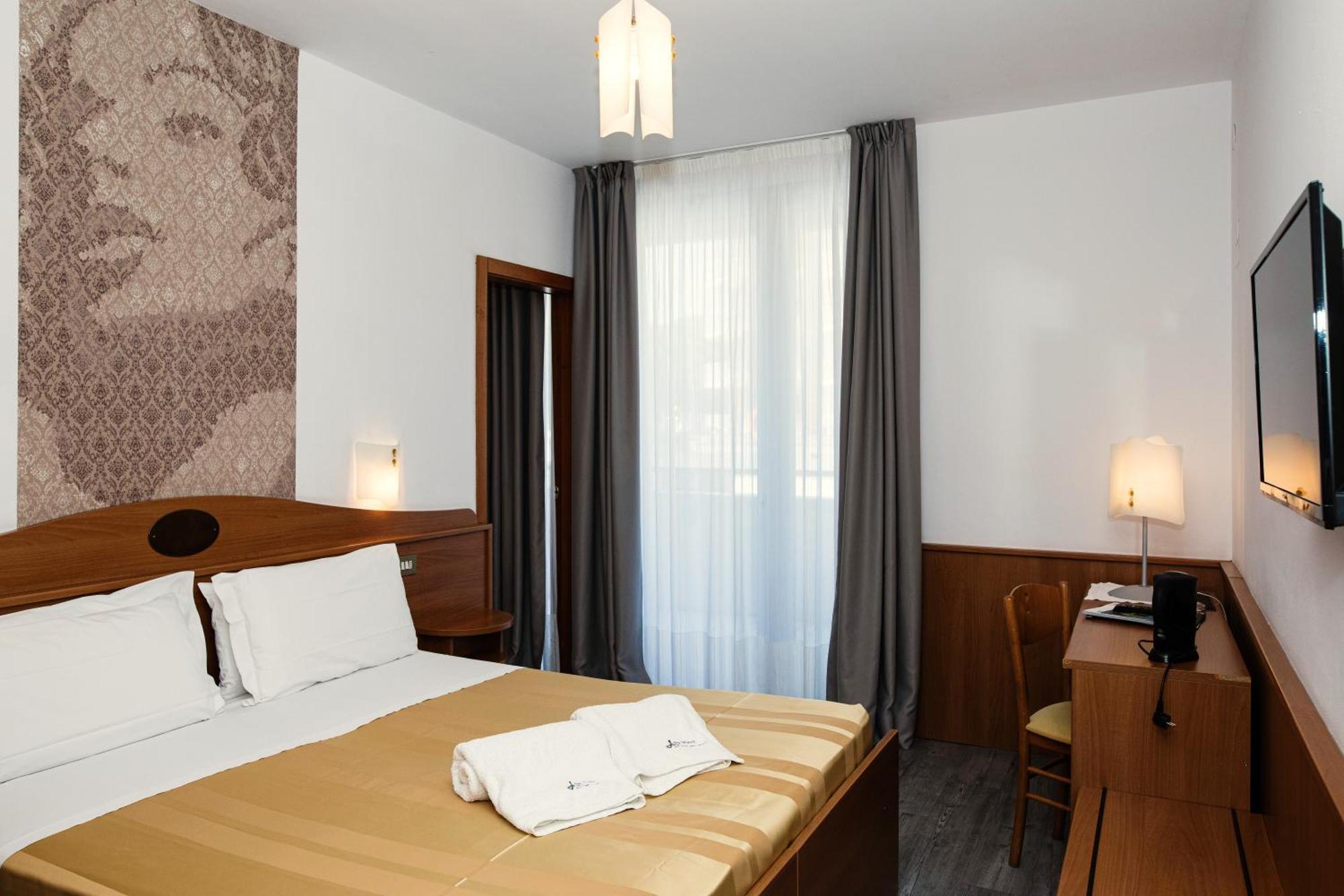 Hotel Leonardo Da Vinci Wellness Spa Bibione Eksteriør bilde