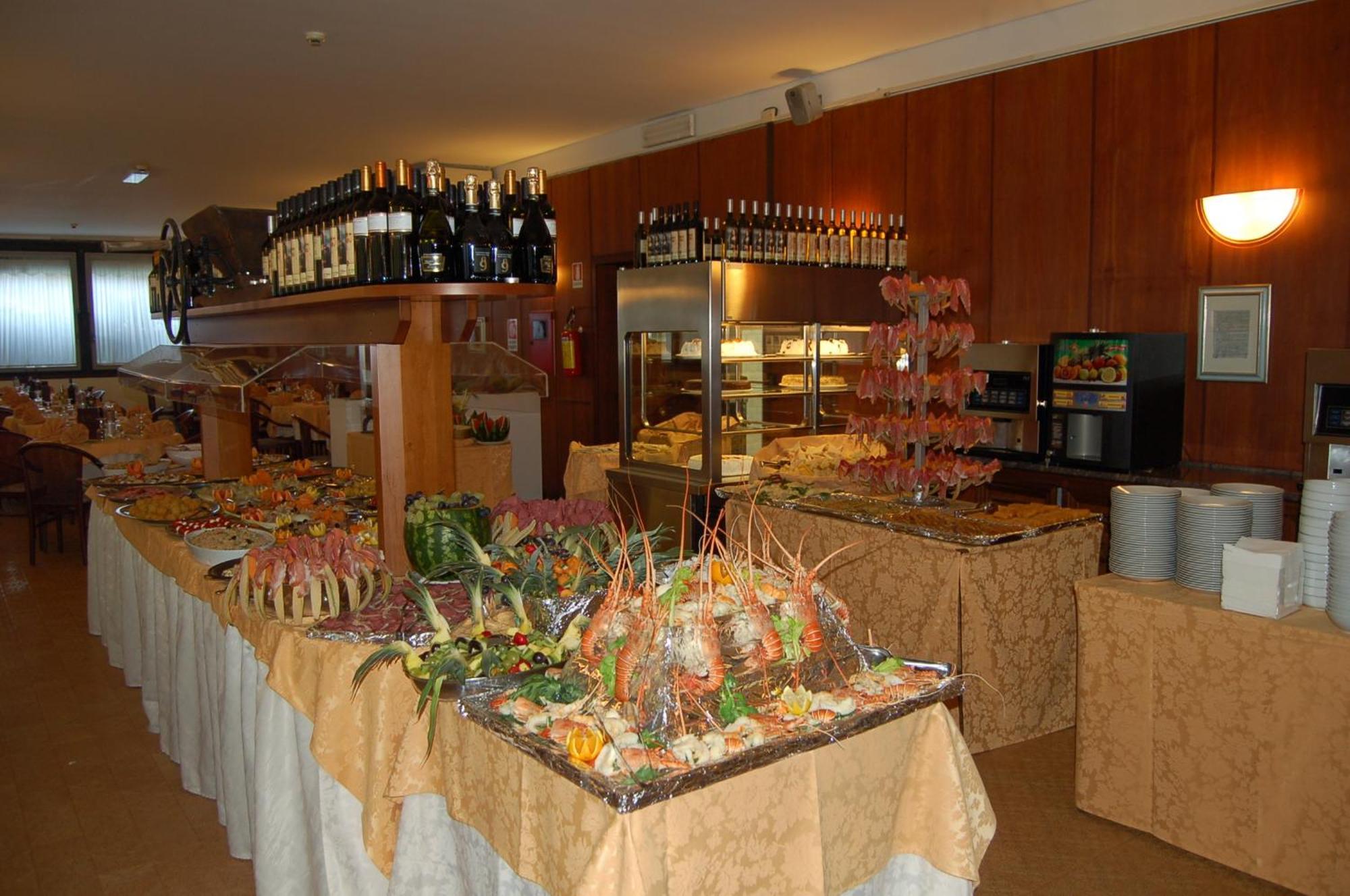 Hotel Leonardo Da Vinci Wellness Spa Bibione Eksteriør bilde